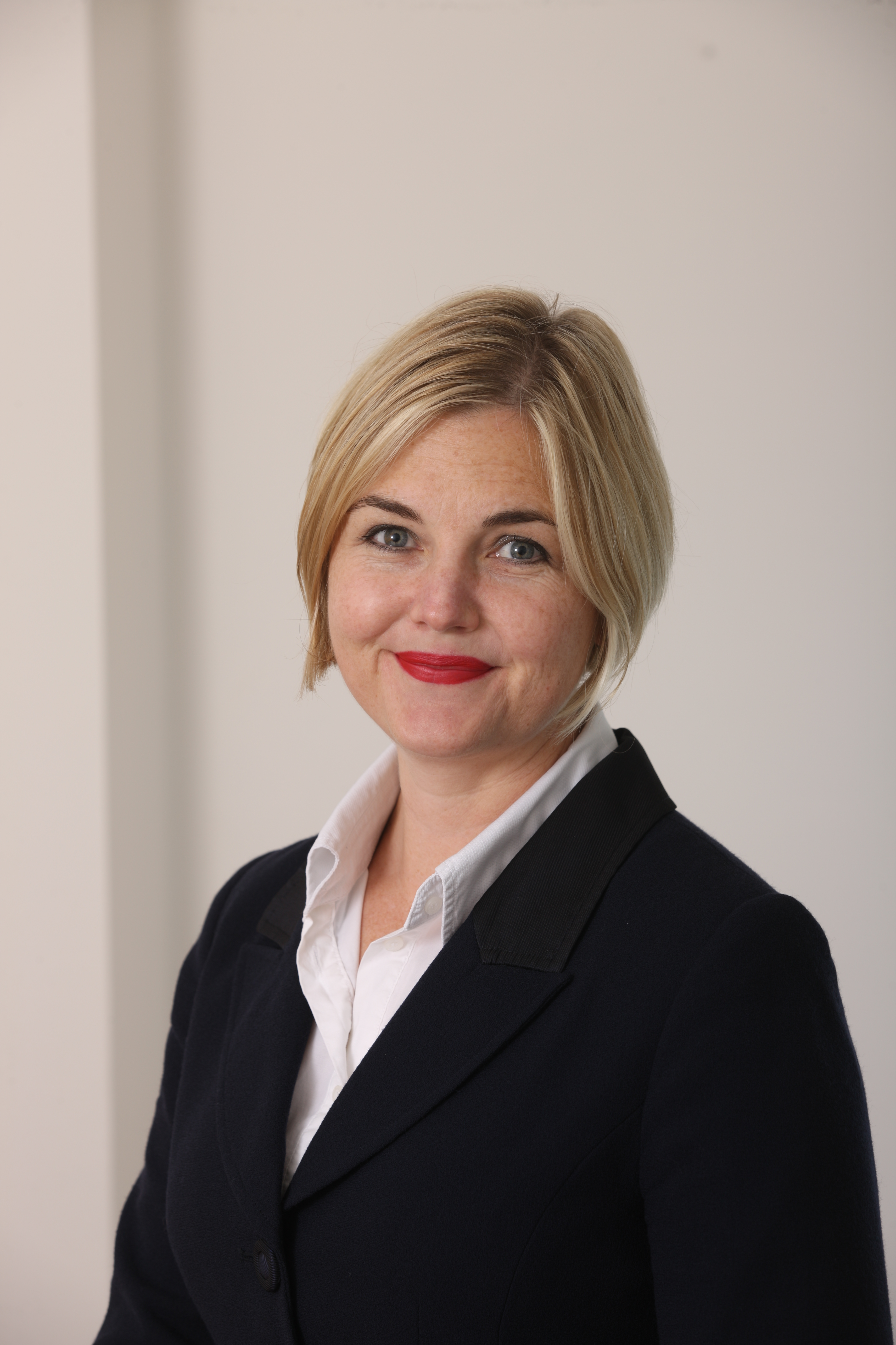 penelope_nevill_barrister_